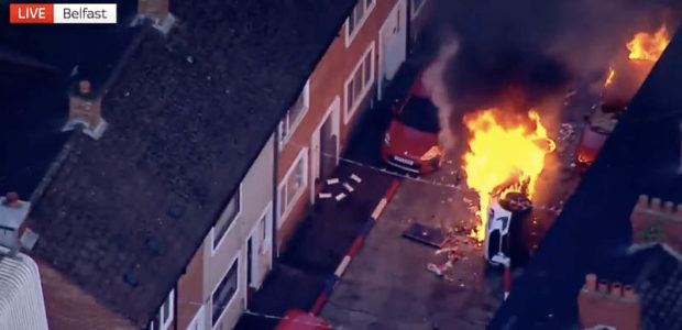 BREAKING VIDEOS – Multiple homes burn in Belfast as protesters riot over attempted beheading by Muslim terrorist from Sudan