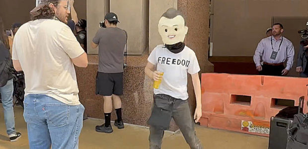 UGH VIDEO – Leftist loon dresses up like Charlie Kirk at TPUSA conf and impersonates assassination