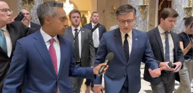 BREAKING VIDEO – CNN reporter tries ‘gotcha’ with Speaker Johnson over California election