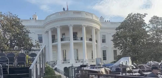 DUDE VIDEO – Here is what the Octagon looks like on the White House lawn ahead of UFC fight on Sunday