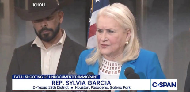 STUPID VIDEO – Dem Congresswoman makes the DUMBEST comment about ICE self-defense shooting in Houston